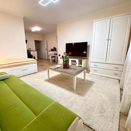 Wohnung Im Erdgeschoss Bietigheim-Bissingen Extérieur photo