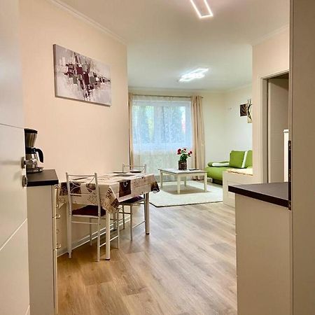 Wohnung Im Erdgeschoss Bietigheim-Bissingen Extérieur photo